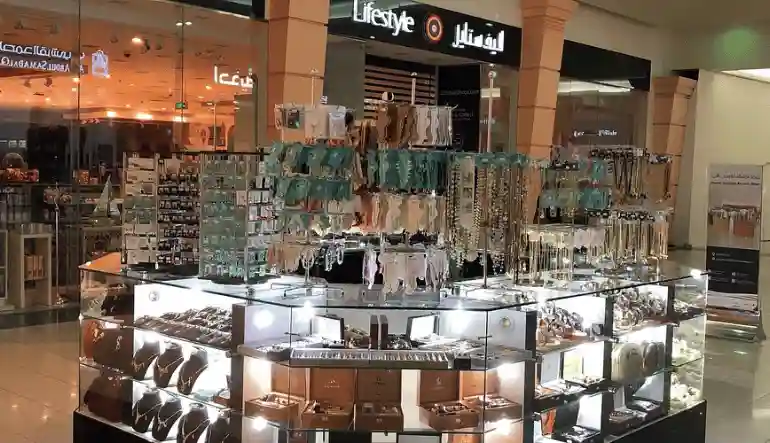 المرافق والخدمات داخل النخيل مول بريدة