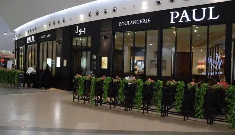 افضل كافيهات حياة مول الرياض المجربة لقضاء ويك اند مميز 1447