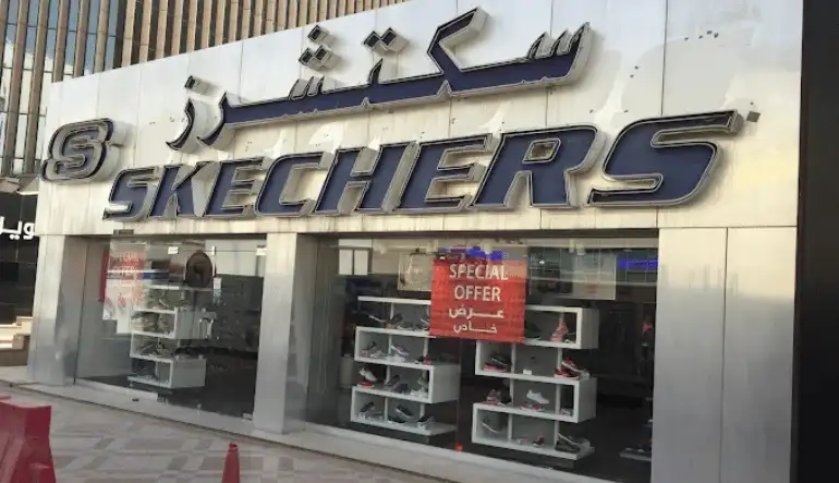 محل سكيتشرز بانوراما مول الرياض