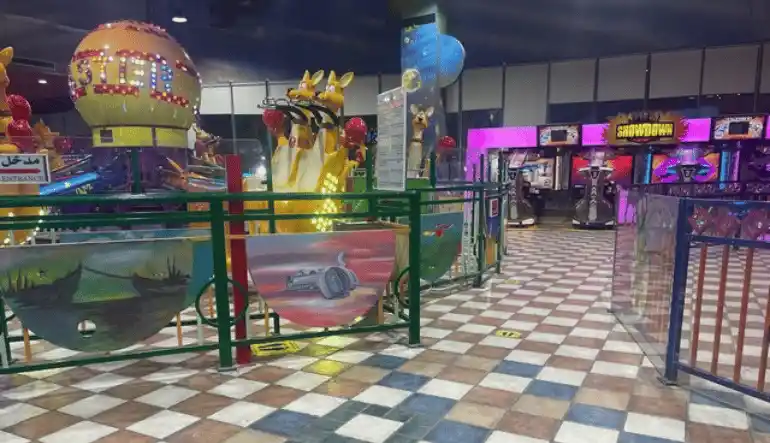 RMROMA LAND