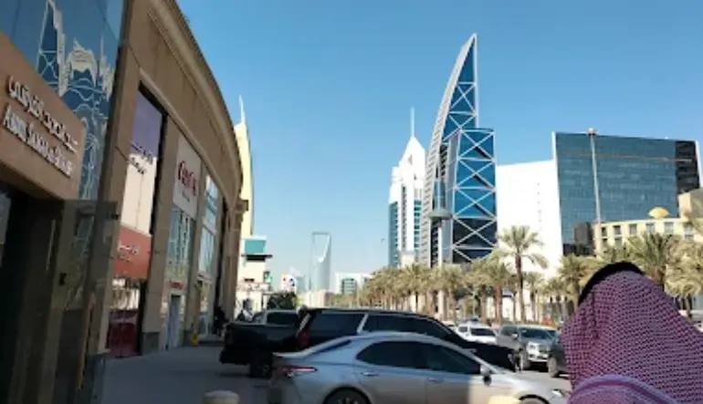 محلات مجمع ميم بلازا الرياض
