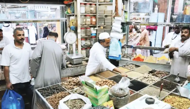 محلات العطارة سوق قباء المدينة المنورة