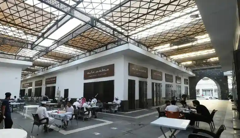 مطاعم متنوعة في سوق الطباخة المدينة المنورة 